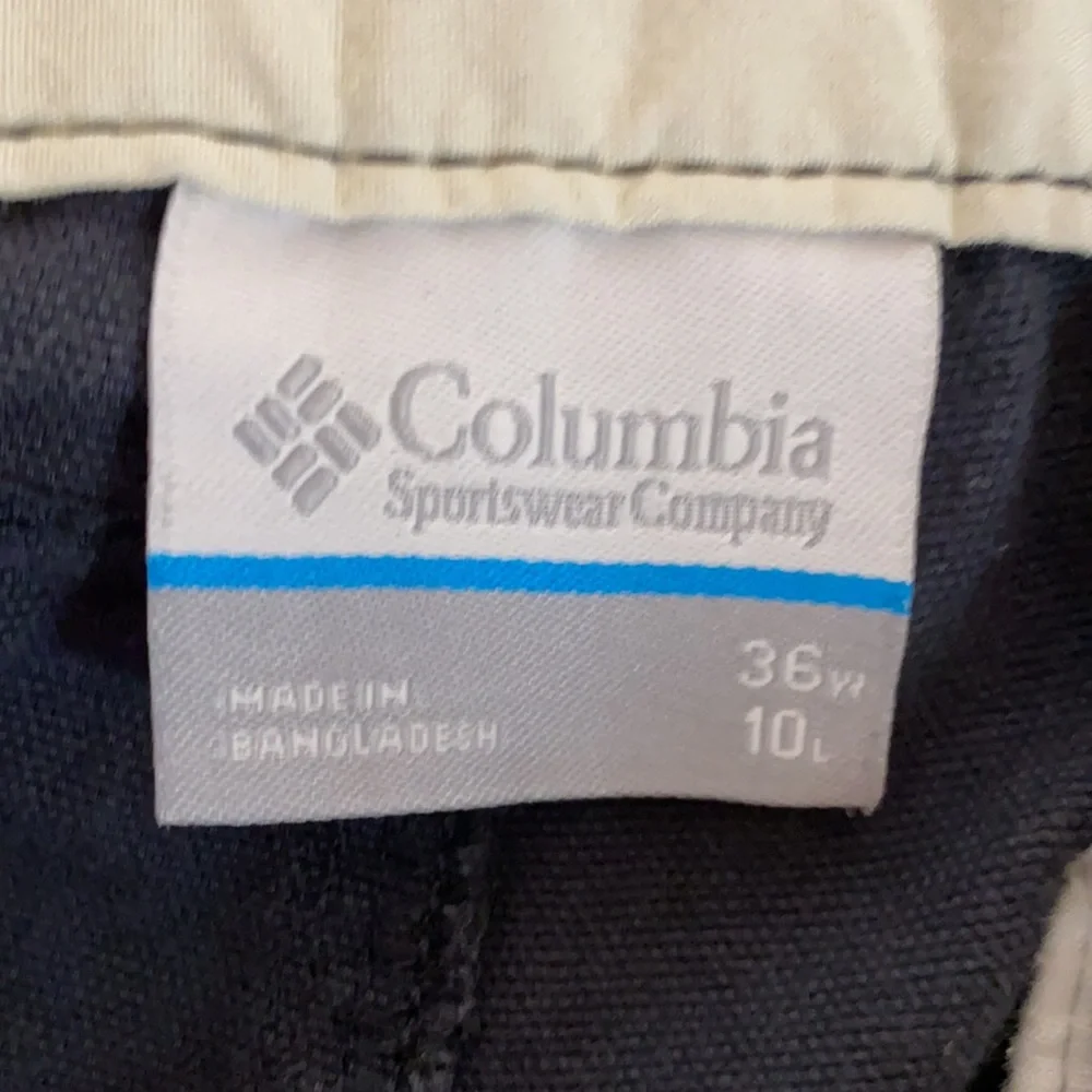 💜💜 Men’s Columbia Shorts Size 36 100% Cotton